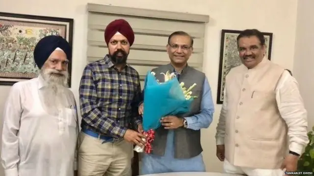 ਭਾਜਪਾ ਆਗੂ ਵਿਜੇ ਸਾਂਪਲਾ ਦੀ ਤਨਮਨਜੀਤ ਨਾਲ ਇਹ ਤਸਵੀਰ 2018 ਦੀ ਹੈ