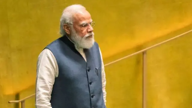 नरेंद्र मोदी