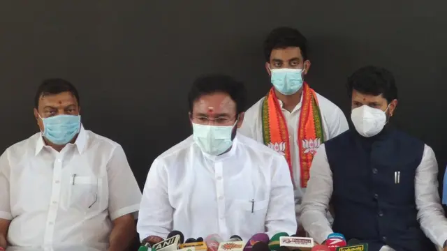 செய்தியாளர் சந்திப்பு.