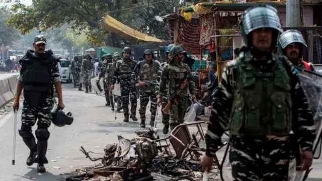 ਸੁਰੱਖਿਆ ਕਰਮੀ