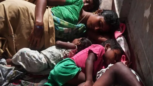 પ્રતીકાત્મક