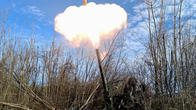 Артиллерия войск самопровозглашенной ДНР у Бахмута
