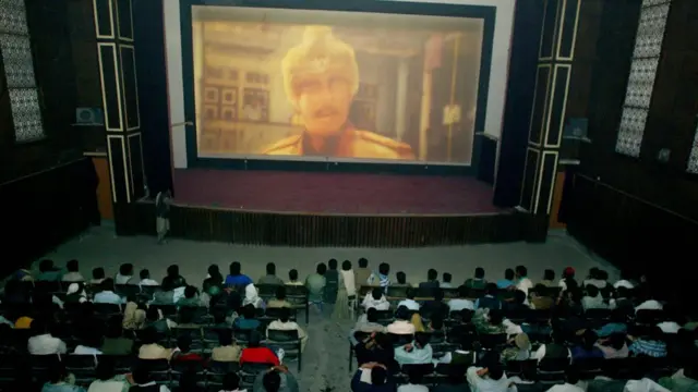 வணிக நோக்கில் சினிமா திரையிடப்பட்ட நாள் இன்று: சினிமா குறித்த 5 சுவாரஸ்ய தகவல்கள்!