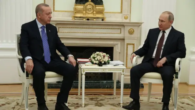 মস্কোতে বৈঠকের আগে প্রেসিডেন্ট এরদোয়ান এবং প্রেসিডেন্ট পুতিন। মার্চ ৫, ২০২০