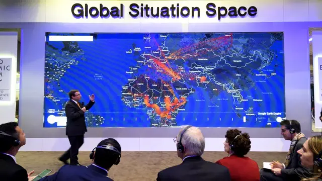 Участники форума в Давосе обсуждают глобальные проблемы. Но помогает ли это решению этих проблем?