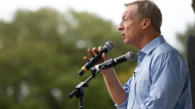 المرشح الديمقراطي الملياردير توم ستاير