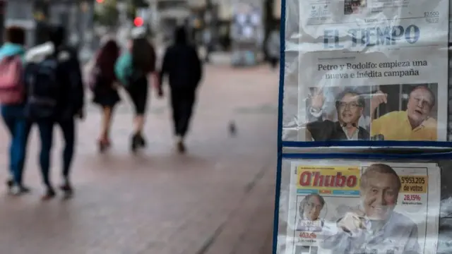 Periódicos colombianos reseñan la campaña.