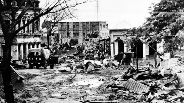 ১৯৭১ সালে যুদ্ধবিধ্বস্ত মাধবপুর এলাকা