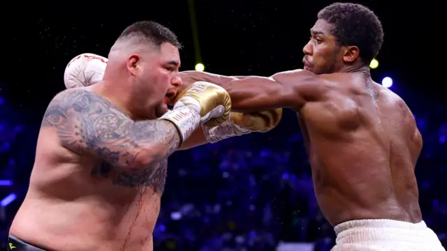 Anthony Joshua ya dambace da Andy Ruiz