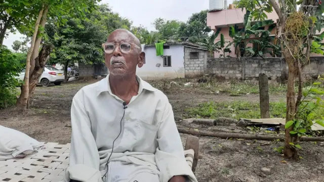 తన కొడుకును అన్యాయంగా కాల్చి చంపారని అనిల్ కుమార్ తండ్రి అన్నారు