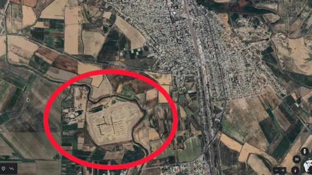 Ҳарбий омбор аҳоли яшаш жойларига яқин жойлашган.