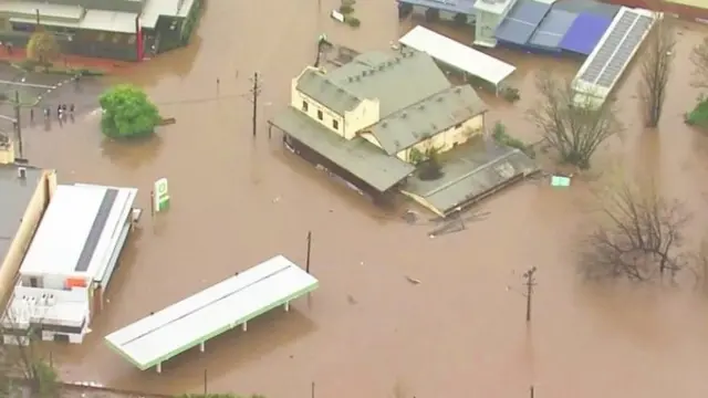 منازل غارقة