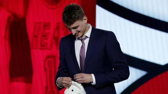 Никола Јовић