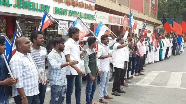 போராட்டம்