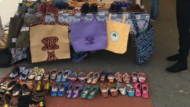 Des chaussures et des sacs made in Africa.