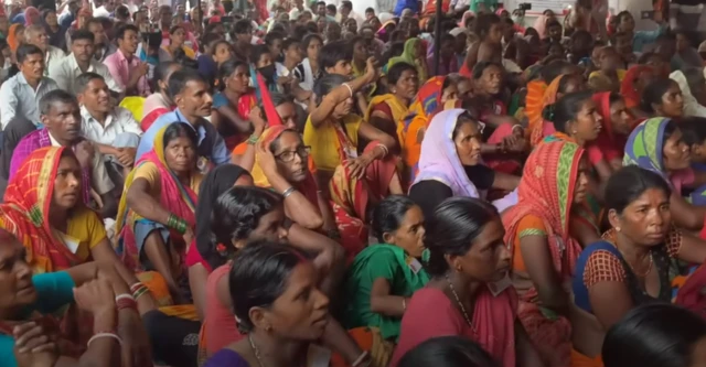 दिल्ली के जंतर-मंतर पर मनरेगा मजदूरों का प्रदर्शन