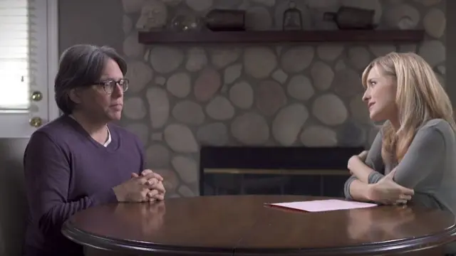 YouTube'daki "Keith Raniere ile Sohbetler"