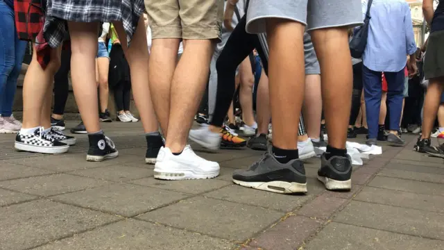 deca ispred ministarstva