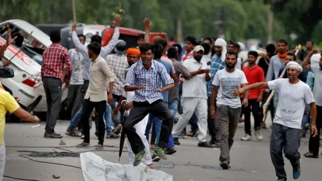 बाबा के भक्त