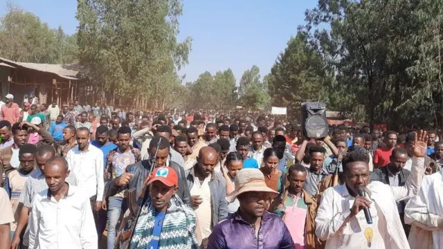 Jiraattonni Aanaa Noonnoo Beenjaa gaafa Sambataa ajjeechaa raawwate mormuun hiriira bahuu qondaaltonni himaniiru