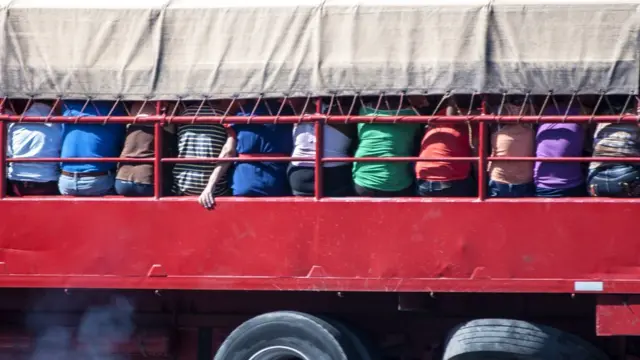 Простые кубинцы обычно добираются до работы так