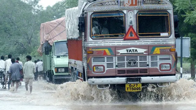 પ્રતીકાત્મક તસવીર