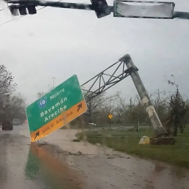 Huracán María provoca daños en San Juan, Puerto Rico.
