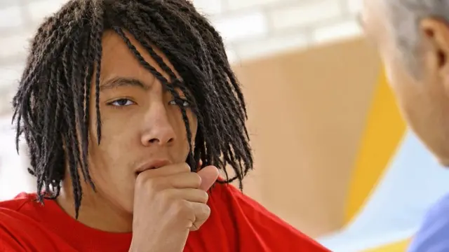 Onye na-akwa ụkwara