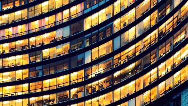 لماذا لا ينجح التقييم السنوي للموظفين في تحقيق أهدافه؟