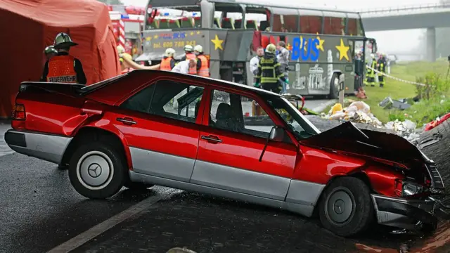 متوسط تلفات در جاده‌های اتحادیه اروپا سالانه ۲۵ هزار نفر است