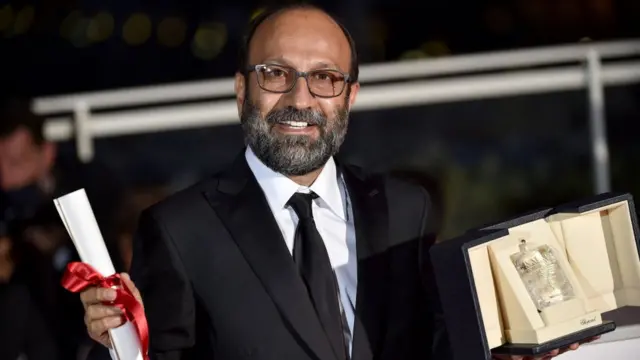 farhadi cannes ödül töreninde
