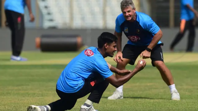 বিশ্বকাপে প্রথম ম্যাচটা গূরুত্বপূর্ণ বলছেন রোডস