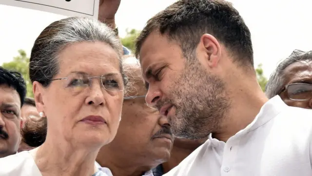 सोनिया गांधी