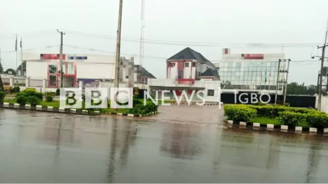 Ụlọakụ dị n'Awka