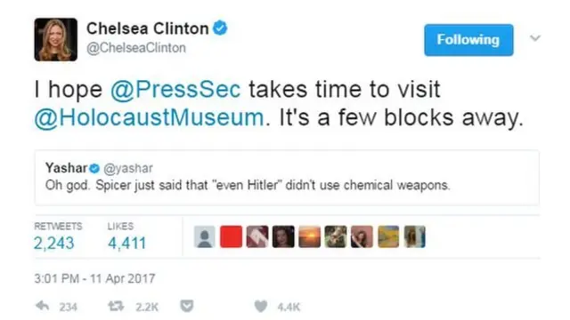 "Espero que el secretario de prensa se tome un tiempo para visitar el Museo del Holocausto. Está a unas pocas cuadras", tuiteó Chelsea Clinton, hija de los políticos Hillary y Bill Clinton.