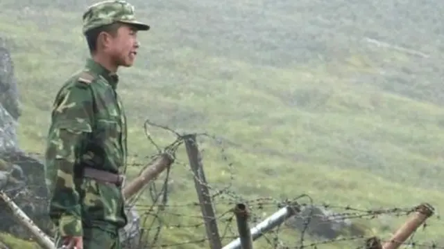 चीनी सैनिक