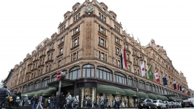 السيدة كانت تنفق أكثر من 4000 جنيه استرليني يومياً