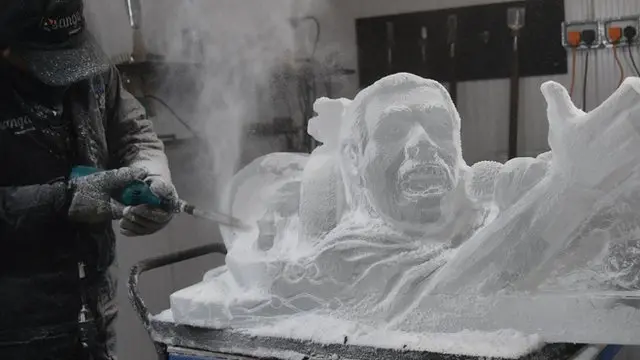 Ice Sculptor Asanga Amarasinghe