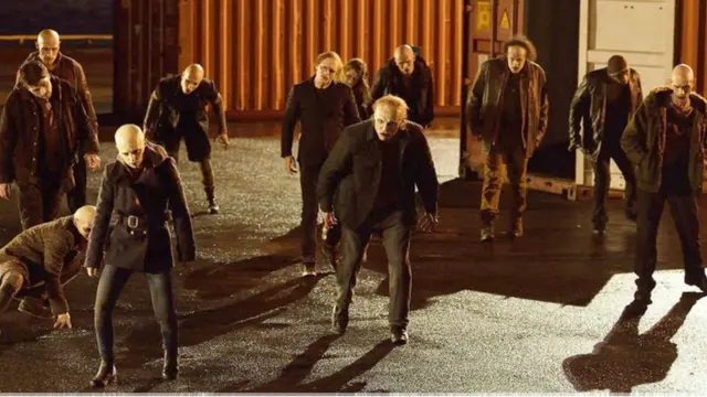 සිනමා වෘත්තාන්තයක මිනිස් රුධිරය උරාබොන පිශාචයෝ