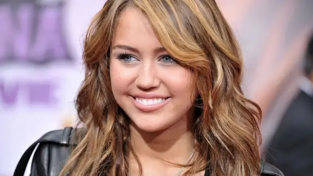 Мајли Сајрус