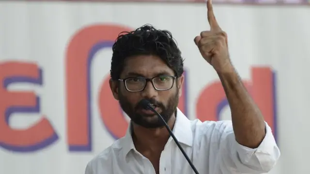 গুজরাটের দলিত নেতা জিগনেশ মেভানি