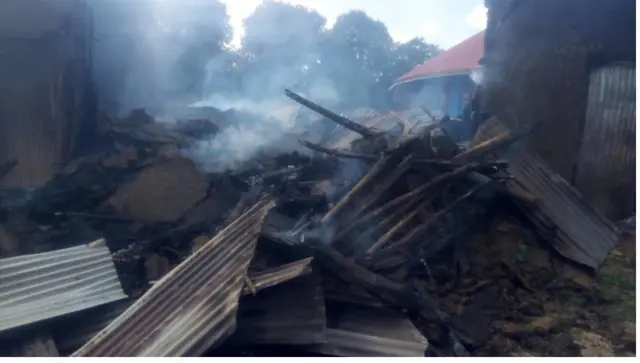 ኣብቲ ገዳም ዝተቓፀሉ ገዛውቲ