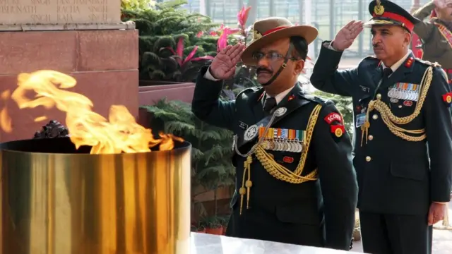 सेना दिवस