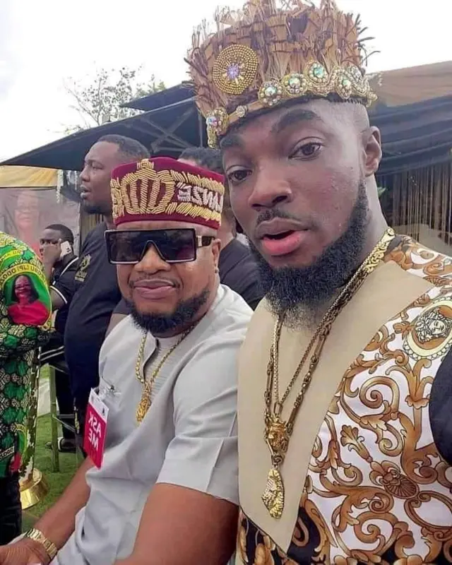 Obi Cubana Oba Anambra: Cubana Chief Priest oga mama burial fotos from Oba, Anambra State