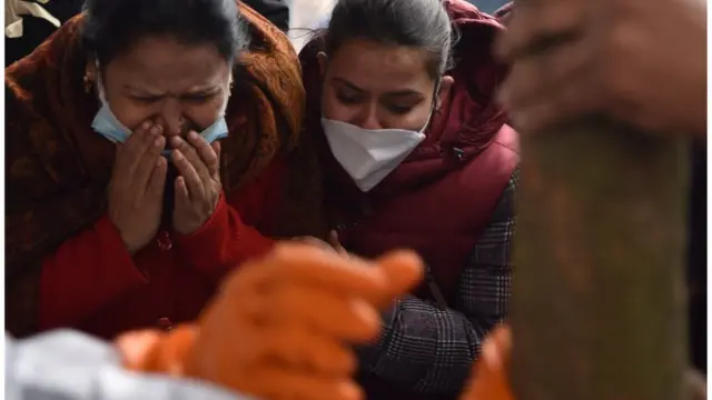 કેન્દ્ર દ્વારા મંગળવારે રજૂ કરાયેલ રિપોર્ટમાં બહાર આવ્યું હતું કે ગુજરાતમાં વર્ષ 2020માં 5.23 લાખ મૃત્યુ નોંધાયાં હતાં. જે વર્ષ 2019માં થયેલાં કુલ મૃત્યુની સરખામણીએ 13.30 ટકા વધુ હતાં.