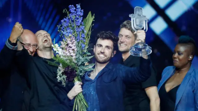 переможець