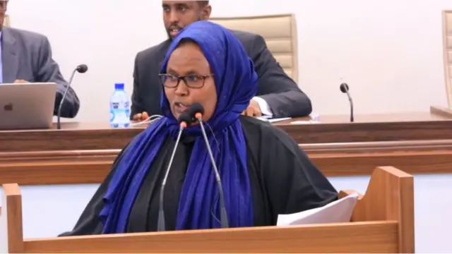 Xildhibaan Canab waxay qabtaa in doorashada si hoose loo dhaadhiciyo oo lagu qabto degmooyiinka iyo tuulooyiinka