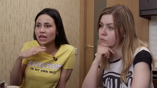 Маша Бабко с подругой Bumble Beezy, Ресторатор, Джарахов, Маша Хима, Эмелевская. Рэп-встреча с  бразильянкой и что из этого вышло - BBC News Русская служба