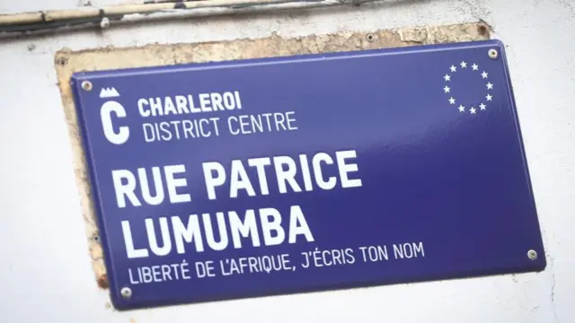 La rue Patrice Lumumba dans le quartier de Charleroi Nord a reçu officiellement ses nouvelles plaques en juillet 2020 en l'honneur du premier Premier ministre du Congo indépendant.