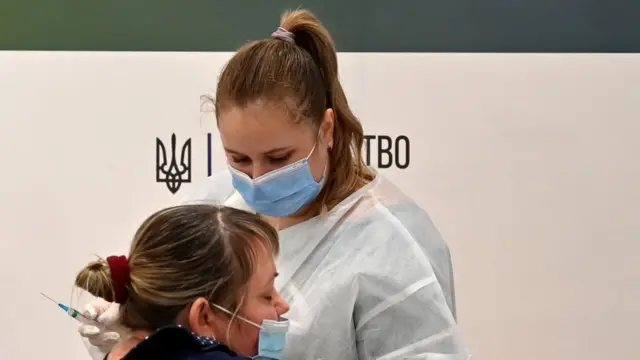 Прививка в украинской больнице